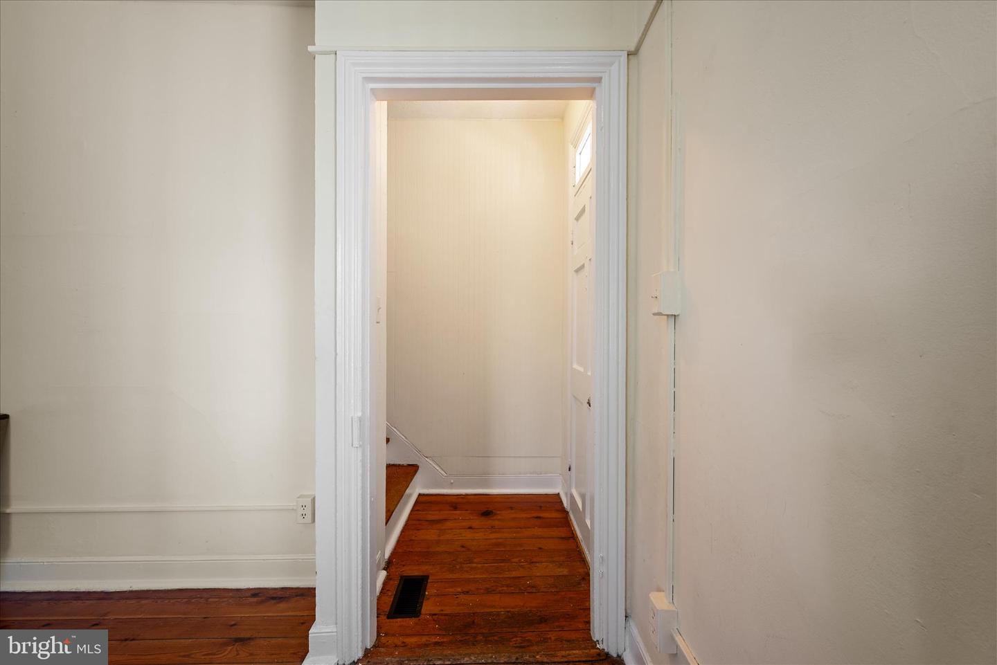 306 E MAIN ST, BERRYVILLE, Virginia 22611, 3 Bedrooms Bedrooms, ,2 BathroomsBathrooms,Residential,For sale,306 E MAIN ST,VACL2006230 MLS # VACL2006230 306 E MAIN ST, BERRYVILLE, Virginia 22611, 3 Bedrooms Bedrooms, ,2 BathroomsBathrooms,Residential,For sale,306 E MAIN ST,VACL2006230 MLS # VACL2006230