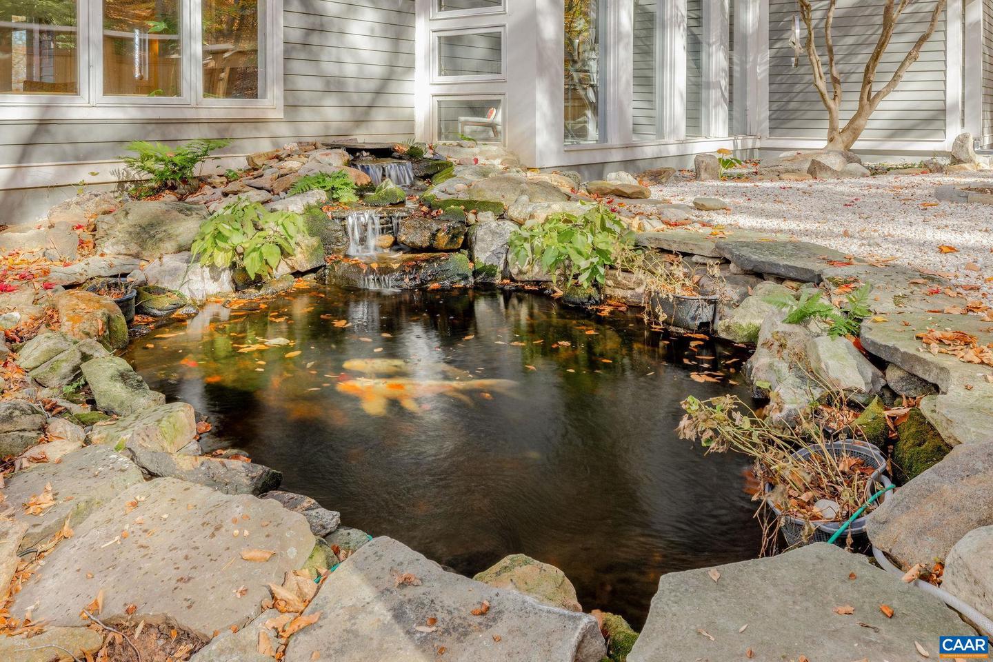 407 BROAD AXE RD, CHARLOTTESVILLE, Virginia 22903, 4 Bedrooms Bedrooms, ,3 BathroomsBathrooms,Residential,For sale,407 BROAD AXE RD,671168 MLS # 671168