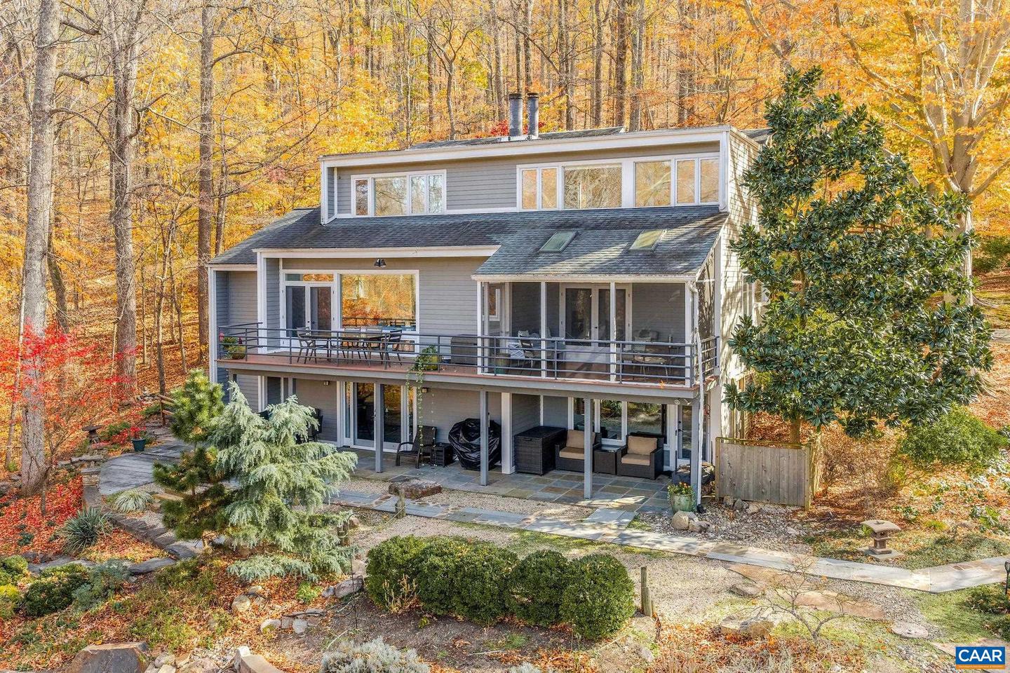 407 BROAD AXE RD, CHARLOTTESVILLE, Virginia 22903, 4 Bedrooms Bedrooms, ,3 BathroomsBathrooms,Residential,For sale,407 BROAD AXE RD,671168 MLS # 671168