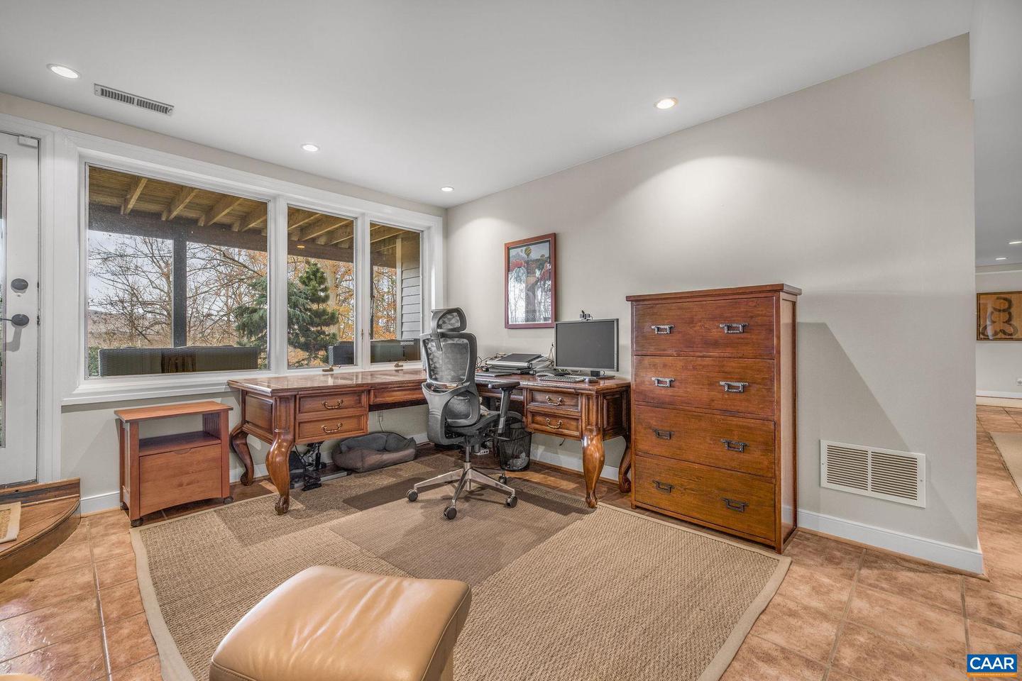 407 BROAD AXE RD, CHARLOTTESVILLE, Virginia 22903, 4 Bedrooms Bedrooms, ,3 BathroomsBathrooms,Residential,For sale,407 BROAD AXE RD,671168 MLS # 671168