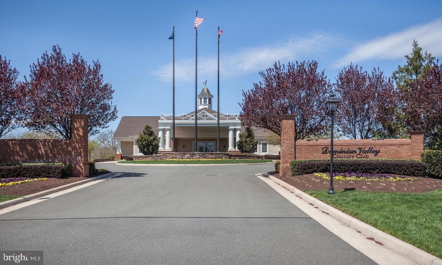 15110 HEATHER MILL LN #201, HAYMARKET, Virginia 20169, 2 Bedrooms Bedrooms, ,2 BathroomsBathrooms,Residential,For sale,15110 HEATHER MILL LN #201,VAPW2107870 MLS # VAPW2107870