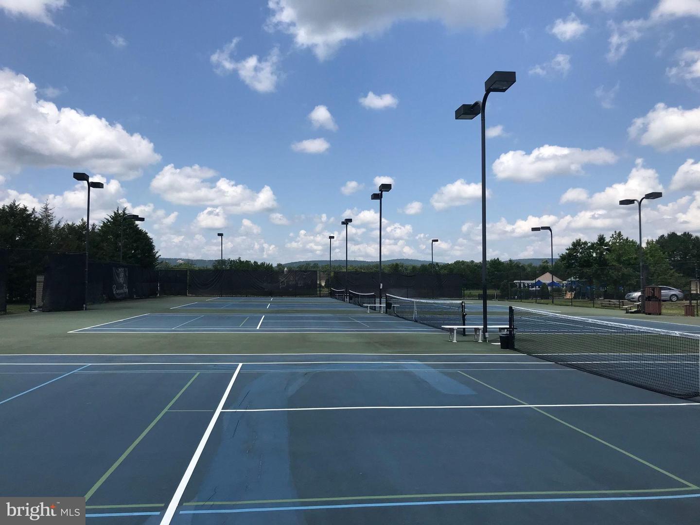 15110 HEATHER MILL LN #201, HAYMARKET, Virginia 20169, 2 Bedrooms Bedrooms, ,2 BathroomsBathrooms,Residential,For sale,15110 HEATHER MILL LN #201,VAPW2107870 MLS # VAPW2107870