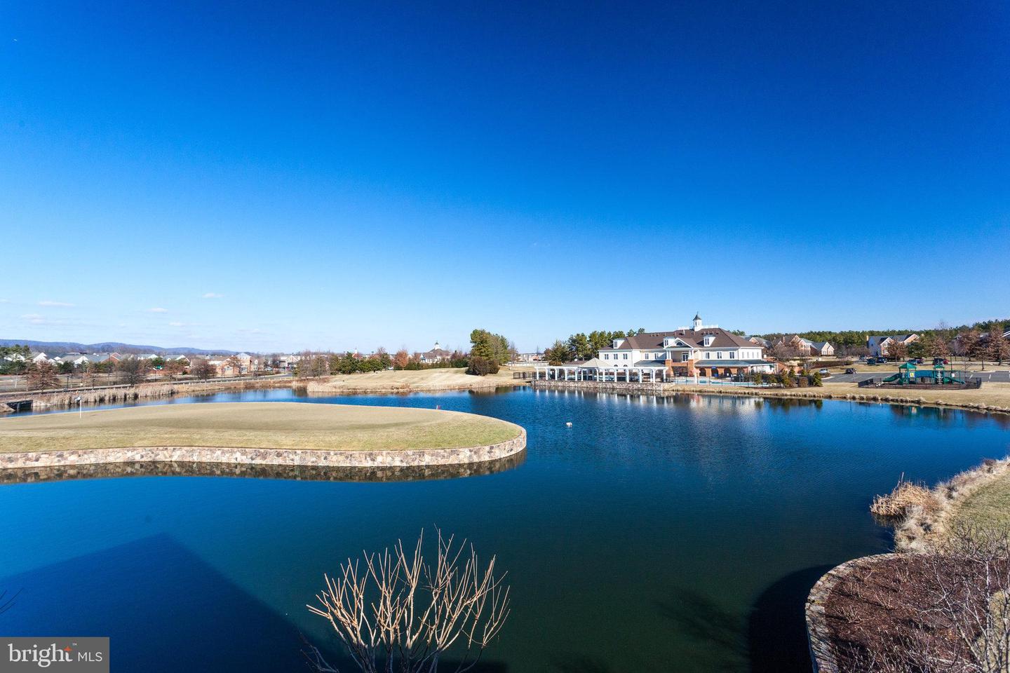 15110 HEATHER MILL LN #201, HAYMARKET, Virginia 20169, 2 Bedrooms Bedrooms, ,2 BathroomsBathrooms,Residential,For sale,15110 HEATHER MILL LN #201,VAPW2107870 MLS # VAPW2107870