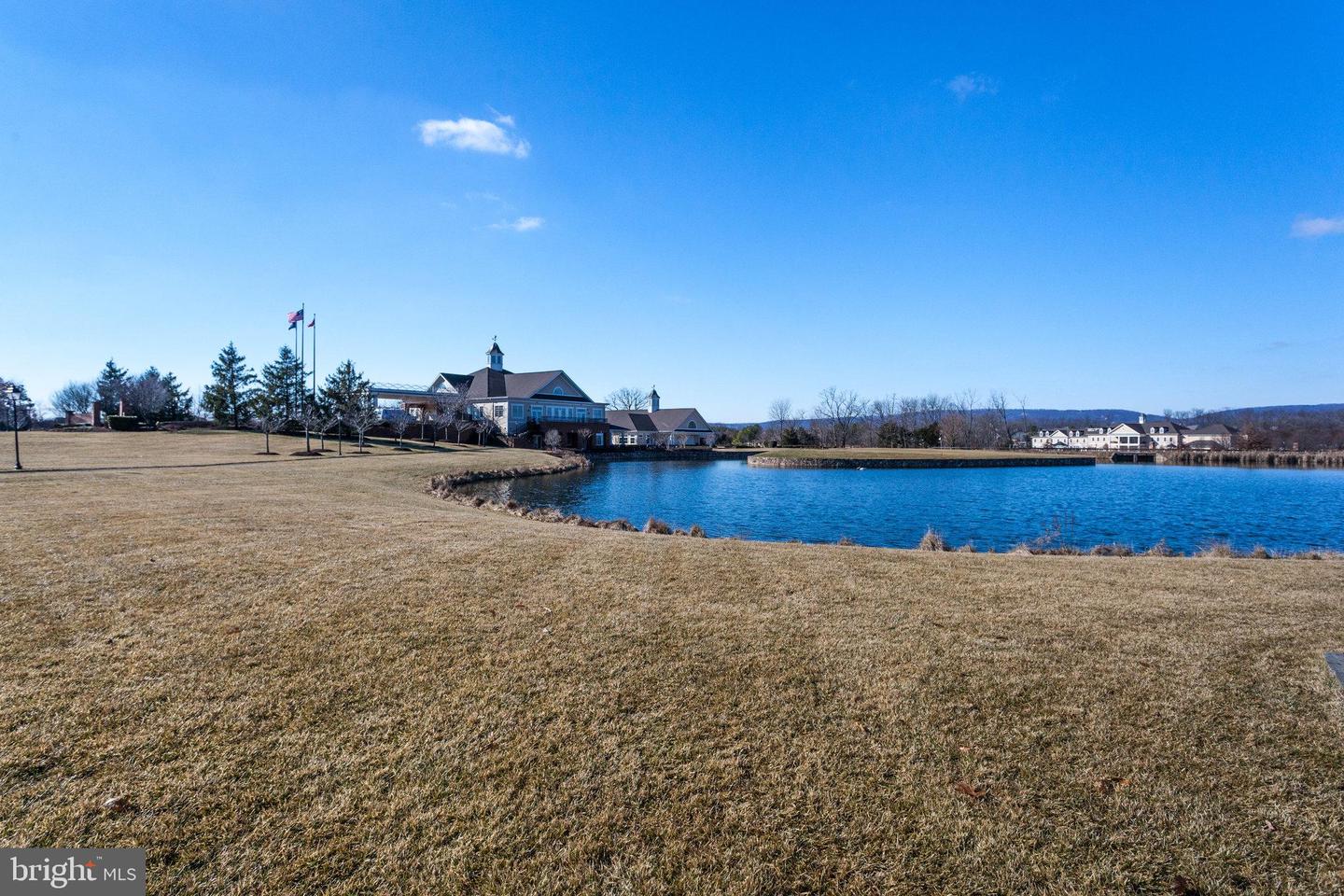 15110 HEATHER MILL LN #201, HAYMARKET, Virginia 20169, 2 Bedrooms Bedrooms, ,2 BathroomsBathrooms,Residential,For sale,15110 HEATHER MILL LN #201,VAPW2107870 MLS # VAPW2107870