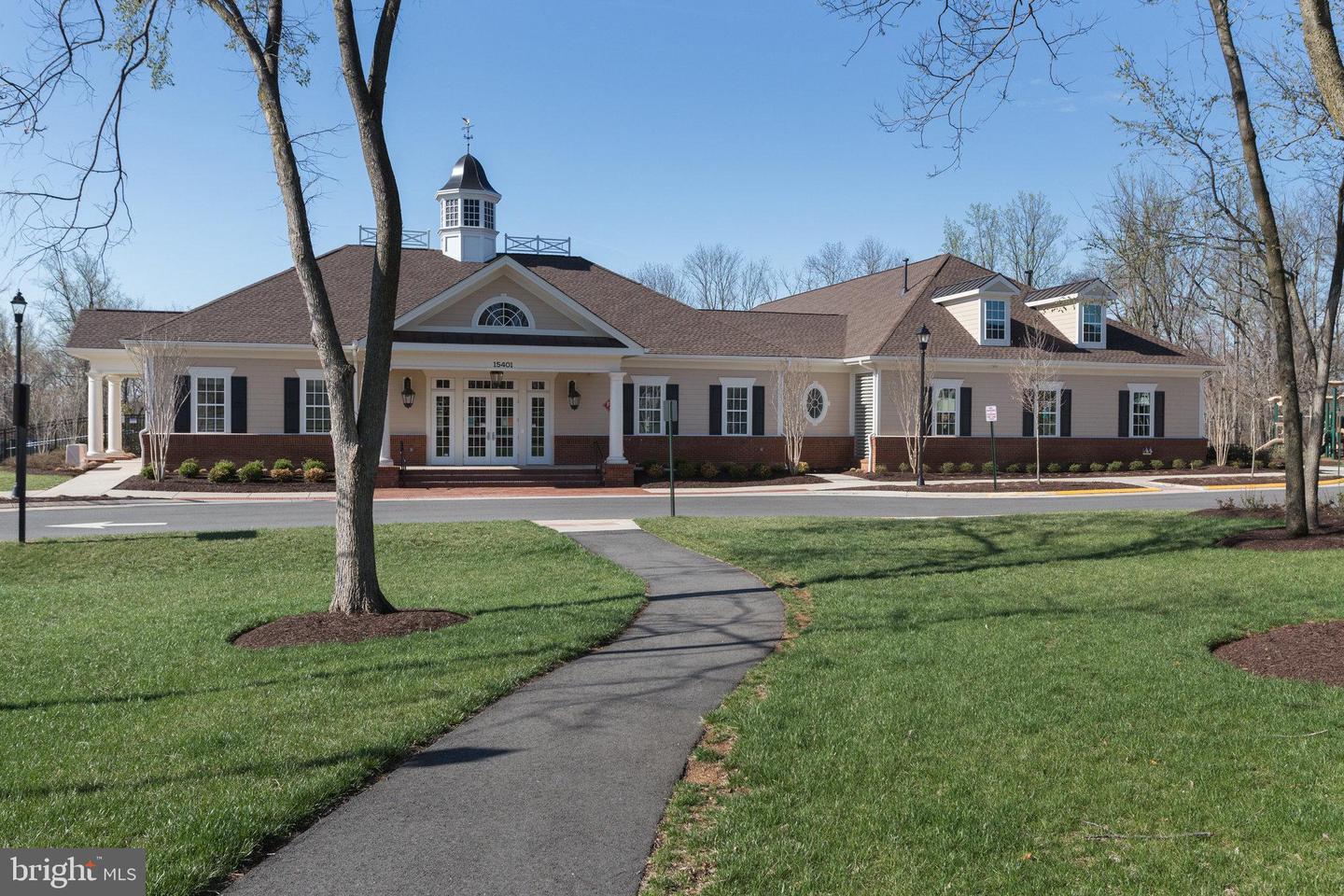 15110 HEATHER MILL LN #201, HAYMARKET, Virginia 20169, 2 Bedrooms Bedrooms, ,2 BathroomsBathrooms,Residential,For sale,15110 HEATHER MILL LN #201,VAPW2107870 MLS # VAPW2107870