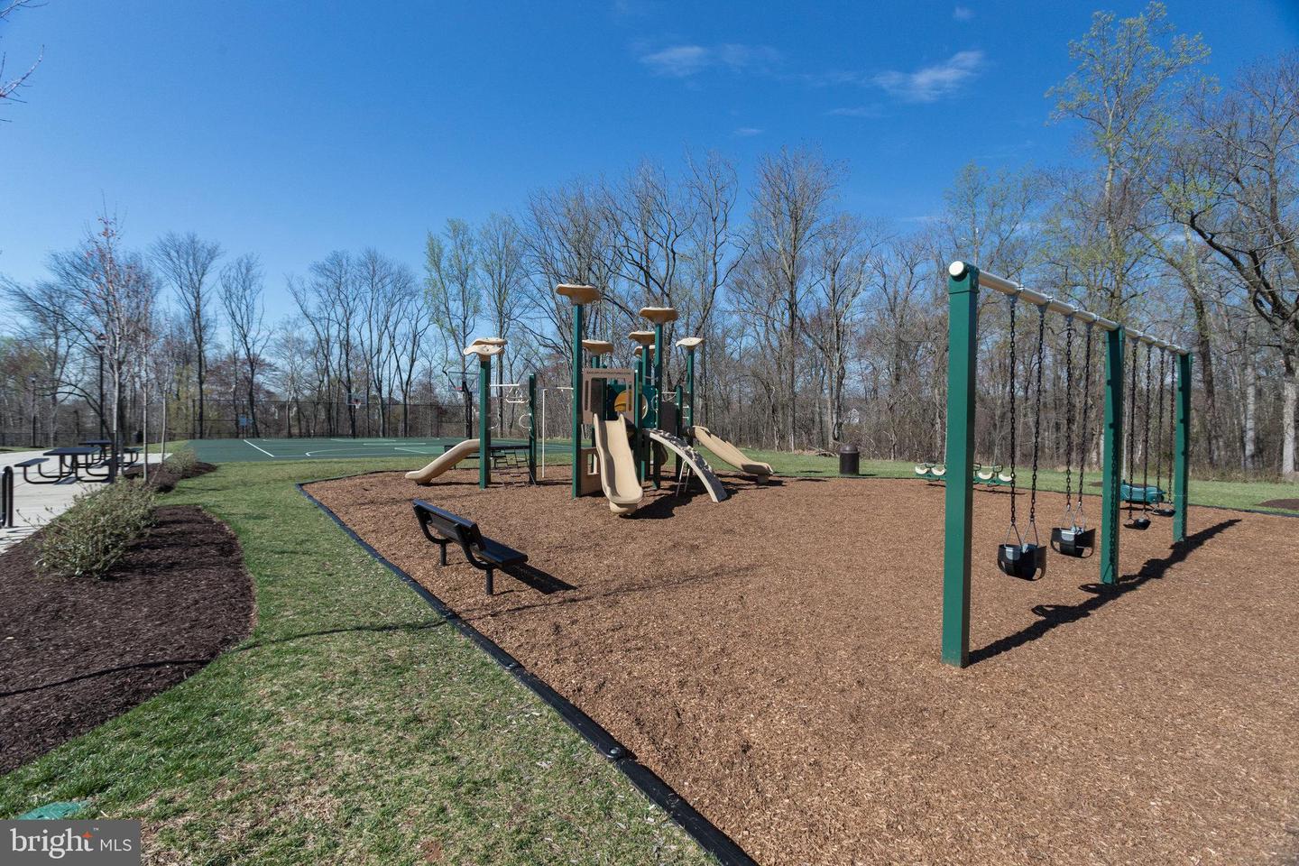 15110 HEATHER MILL LN #201, HAYMARKET, Virginia 20169, 2 Bedrooms Bedrooms, ,2 BathroomsBathrooms,Residential,For sale,15110 HEATHER MILL LN #201,VAPW2107870 MLS # VAPW2107870