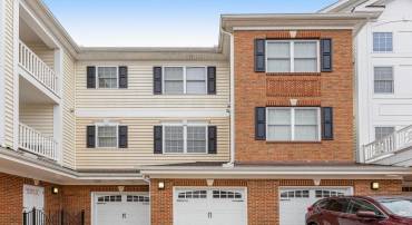 15110 HEATHER MILL LN #201, HAYMARKET, Virginia 20169, 2 Bedrooms Bedrooms, ,2 BathroomsBathrooms,Residential,For sale,15110 HEATHER MILL LN #201,VAPW2107870 MLS # VAPW2107870