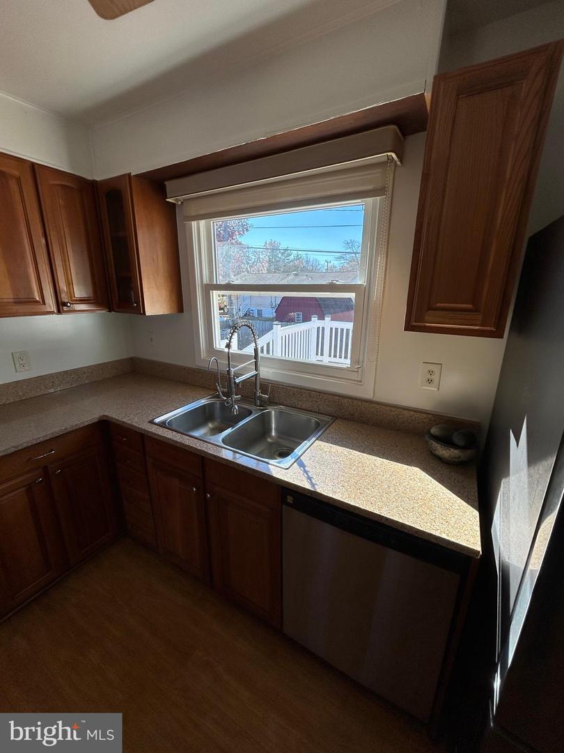 8014 STEADMAN ST, ALEXANDRIA, Virginia 22309, 7 Bedrooms Bedrooms, 7 Rooms Rooms,3 BathroomsBathrooms,Residential,For sale,8014 STEADMAN ST,VAFX2279476 MLS # VAFX2279476