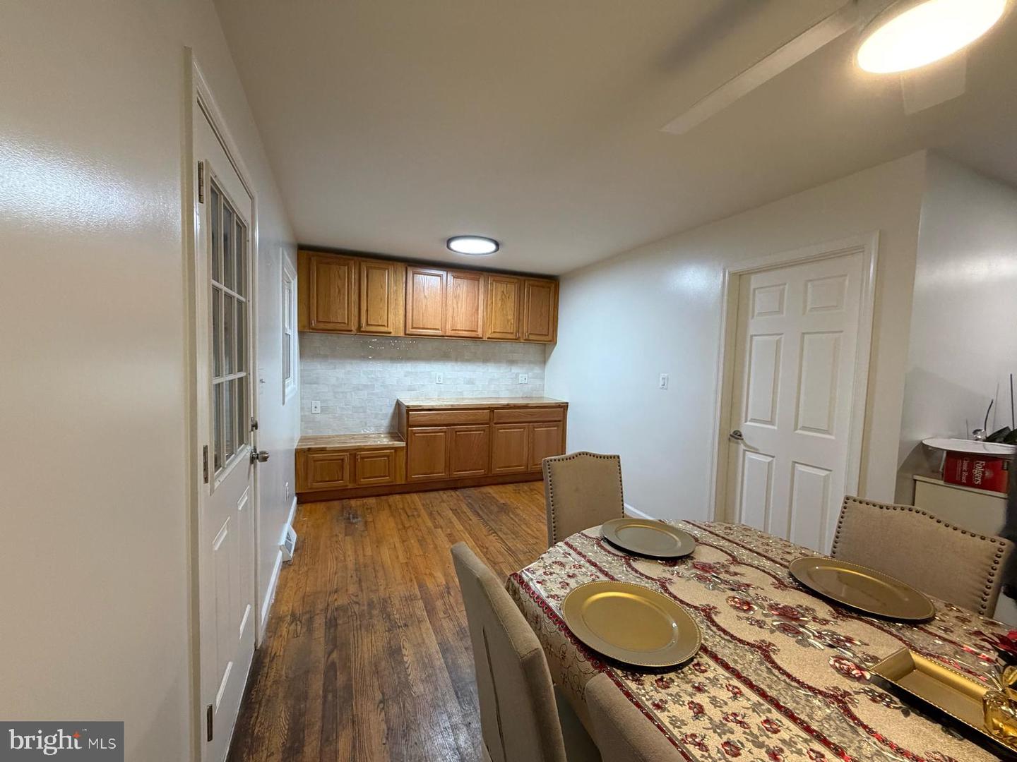 8014 STEADMAN ST, ALEXANDRIA, Virginia 22309, 7 Bedrooms Bedrooms, 7 Rooms Rooms,3 BathroomsBathrooms,Residential,For sale,8014 STEADMAN ST,VAFX2279476 MLS # VAFX2279476