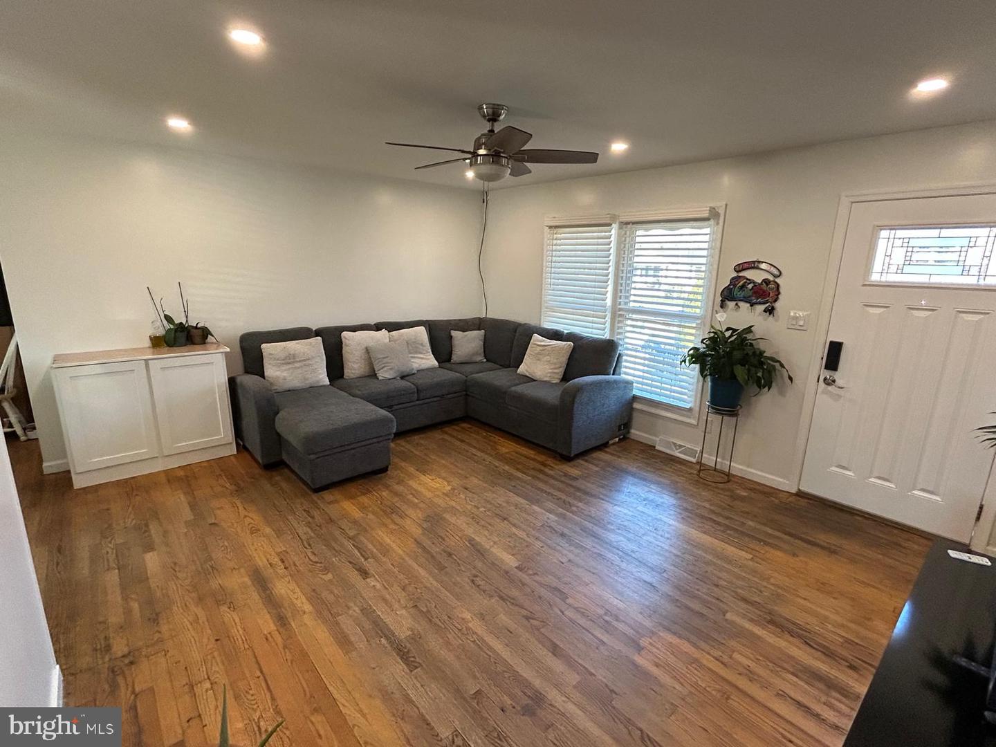 8014 STEADMAN ST, ALEXANDRIA, Virginia 22309, 7 Bedrooms Bedrooms, 7 Rooms Rooms,3 BathroomsBathrooms,Residential,For sale,8014 STEADMAN ST,VAFX2279476 MLS # VAFX2279476