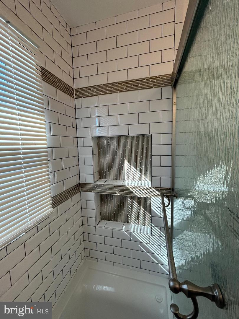 8014 STEADMAN ST, ALEXANDRIA, Virginia 22309, 7 Bedrooms Bedrooms, 7 Rooms Rooms,3 BathroomsBathrooms,Residential,For sale,8014 STEADMAN ST,VAFX2279476 MLS # VAFX2279476