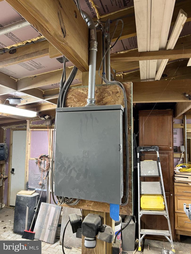 8014 STEADMAN ST, ALEXANDRIA, Virginia 22309, 7 Bedrooms Bedrooms, 7 Rooms Rooms,3 BathroomsBathrooms,Residential,For sale,8014 STEADMAN ST,VAFX2279476 MLS # VAFX2279476