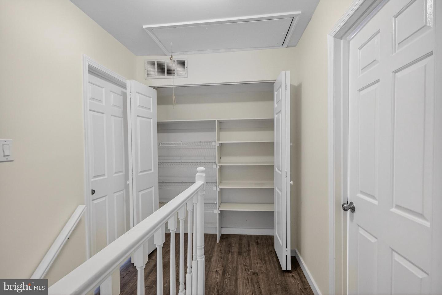 6476 FRANCONIA CT, SPRINGFIELD, Virginia 22150, 3 Bedrooms Bedrooms, ,2 BathroomsBathrooms,Residential,For sale,6476 FRANCONIA CT,VAFX2279524 MLS # VAFX2279524 6476 FRANCONIA CT, SPRINGFIELD, Virginia 22150, 3 Bedrooms Bedrooms, ,2 BathroomsBathrooms,Residential,For sale,6476 FRANCONIA CT,VAFX2279524 MLS # VAFX2279524