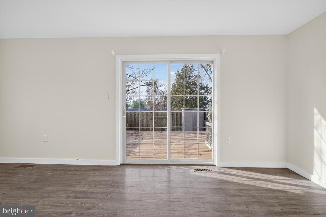 6476 FRANCONIA CT, SPRINGFIELD, Virginia 22150, 3 Bedrooms Bedrooms, ,2 BathroomsBathrooms,Residential,For sale,6476 FRANCONIA CT,VAFX2279524 MLS # VAFX2279524 6476 FRANCONIA CT, SPRINGFIELD, Virginia 22150, 3 Bedrooms Bedrooms, ,2 BathroomsBathrooms,Residential,For sale,6476 FRANCONIA CT,VAFX2279524 MLS # VAFX2279524