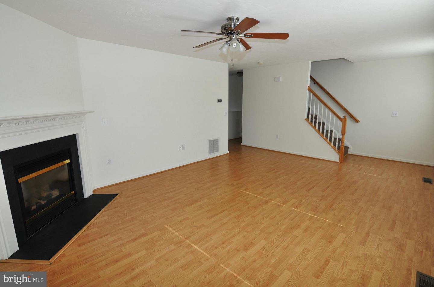 138 WINDSTONE DR, WINCHESTER, Virginia 22602, 3 Bedrooms Bedrooms, ,2 BathroomsBathrooms,Residential,For sale,138 WINDSTONE DR,VAFV2038094 MLS # VAFV2038094