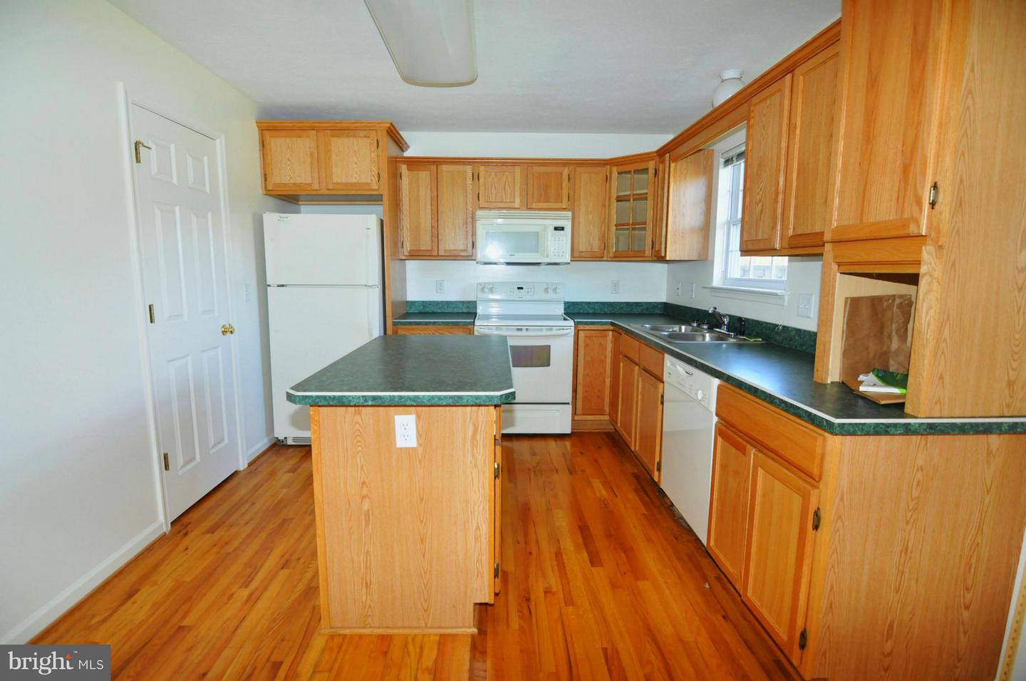 138 WINDSTONE DR, WINCHESTER, Virginia 22602, 3 Bedrooms Bedrooms, ,2 BathroomsBathrooms,Residential,For sale,138 WINDSTONE DR,VAFV2038094 MLS # VAFV2038094