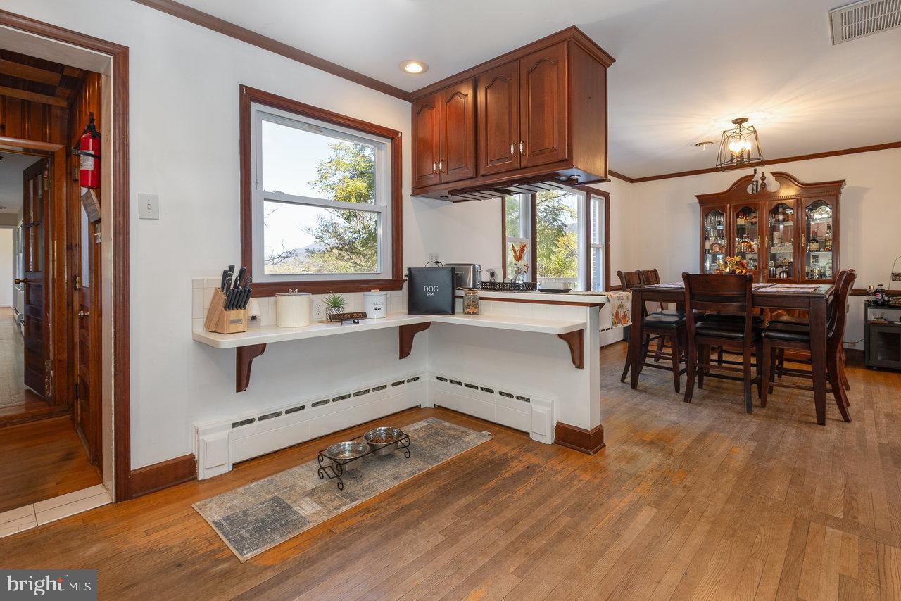 133 SHENELL DR, MOUNT JACKSON, Virginia 22842, 5 Bedrooms Bedrooms, ,3 BathroomsBathrooms,Residential,For sale,133 SHENELL DR,VASH2013022 MLS # VASH2013022