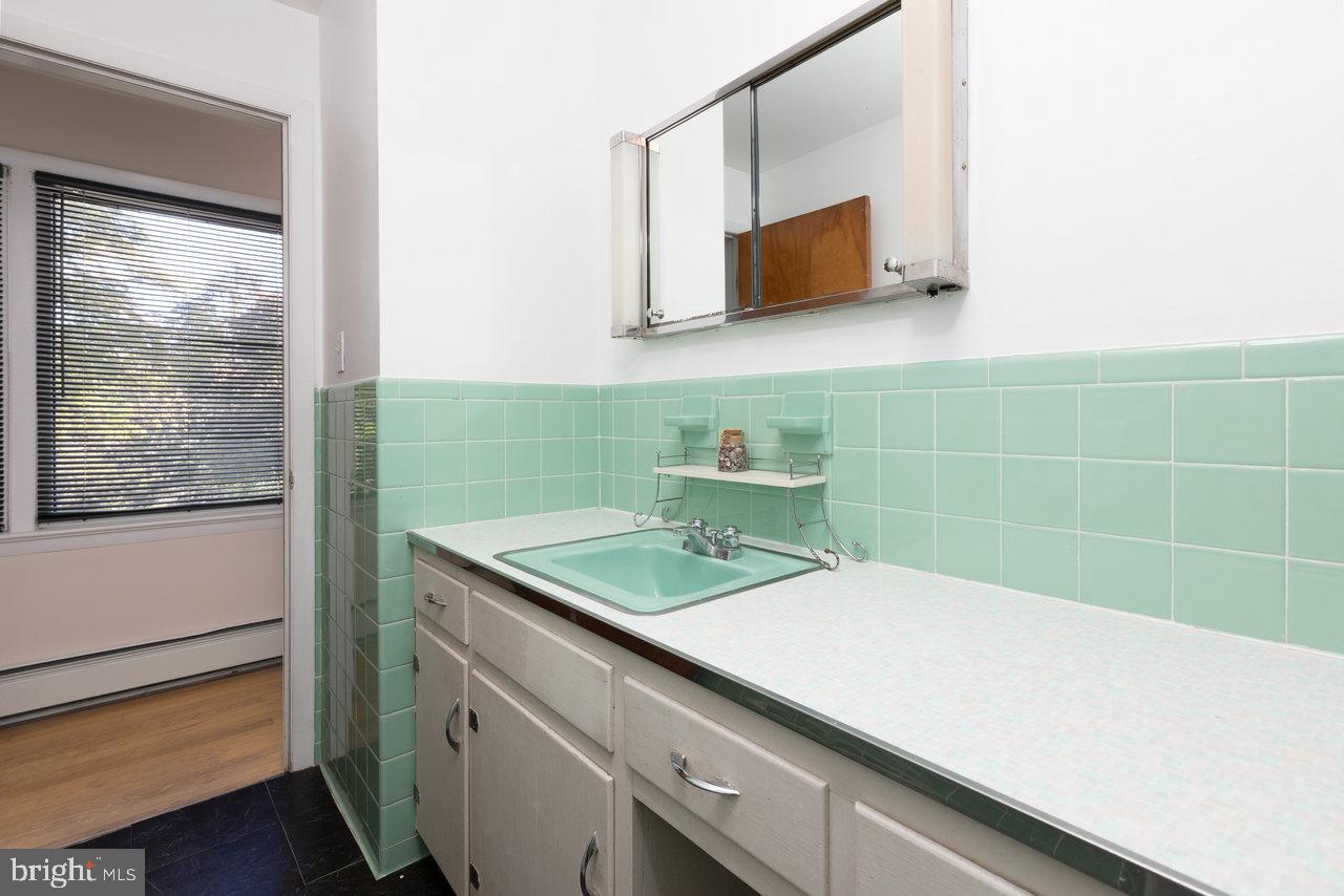 133 SHENELL DR, MOUNT JACKSON, Virginia 22842, 5 Bedrooms Bedrooms, ,3 BathroomsBathrooms,Residential,For sale,133 SHENELL DR,VASH2013022 MLS # VASH2013022