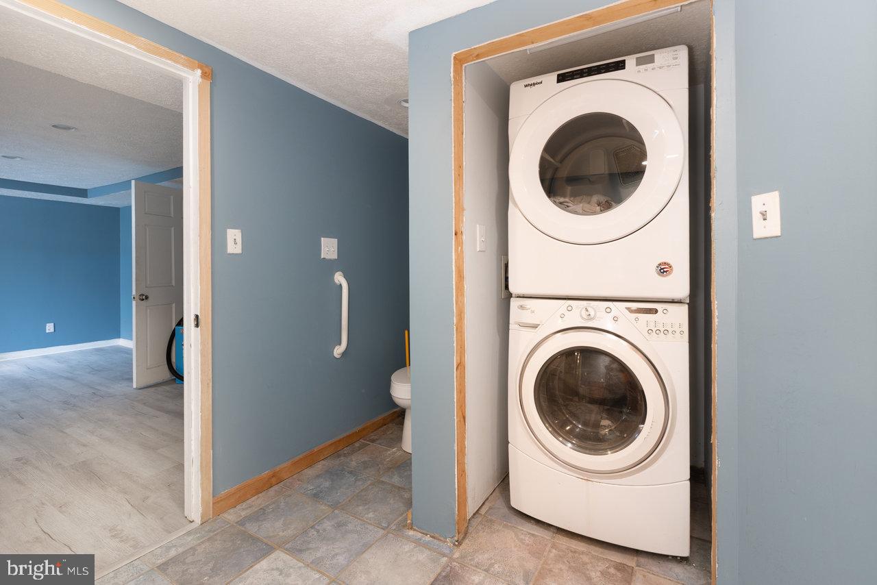 133 SHENELL DR, MOUNT JACKSON, Virginia 22842, 5 Bedrooms Bedrooms, ,3 BathroomsBathrooms,Residential,For sale,133 SHENELL DR,VASH2013022 MLS # VASH2013022