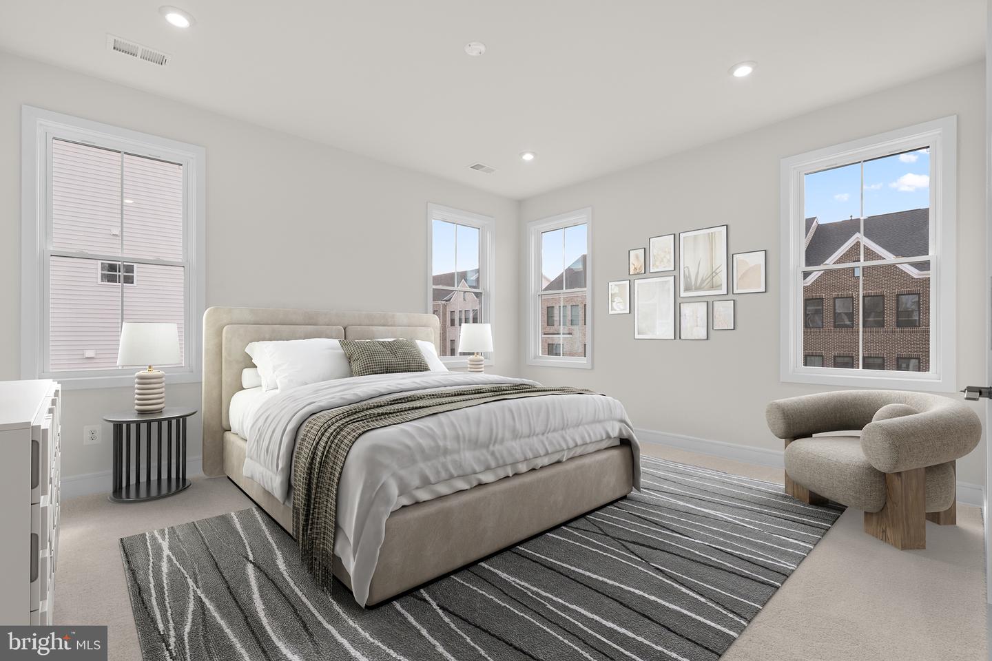 42119 PICASSO SQ, ASHBURN, Virginia 20148, 3 Bedrooms Bedrooms, ,2 BathroomsBathrooms,Residential,For sale,42119 PICASSO SQ,VALO2111288 MLS # VALO2111288