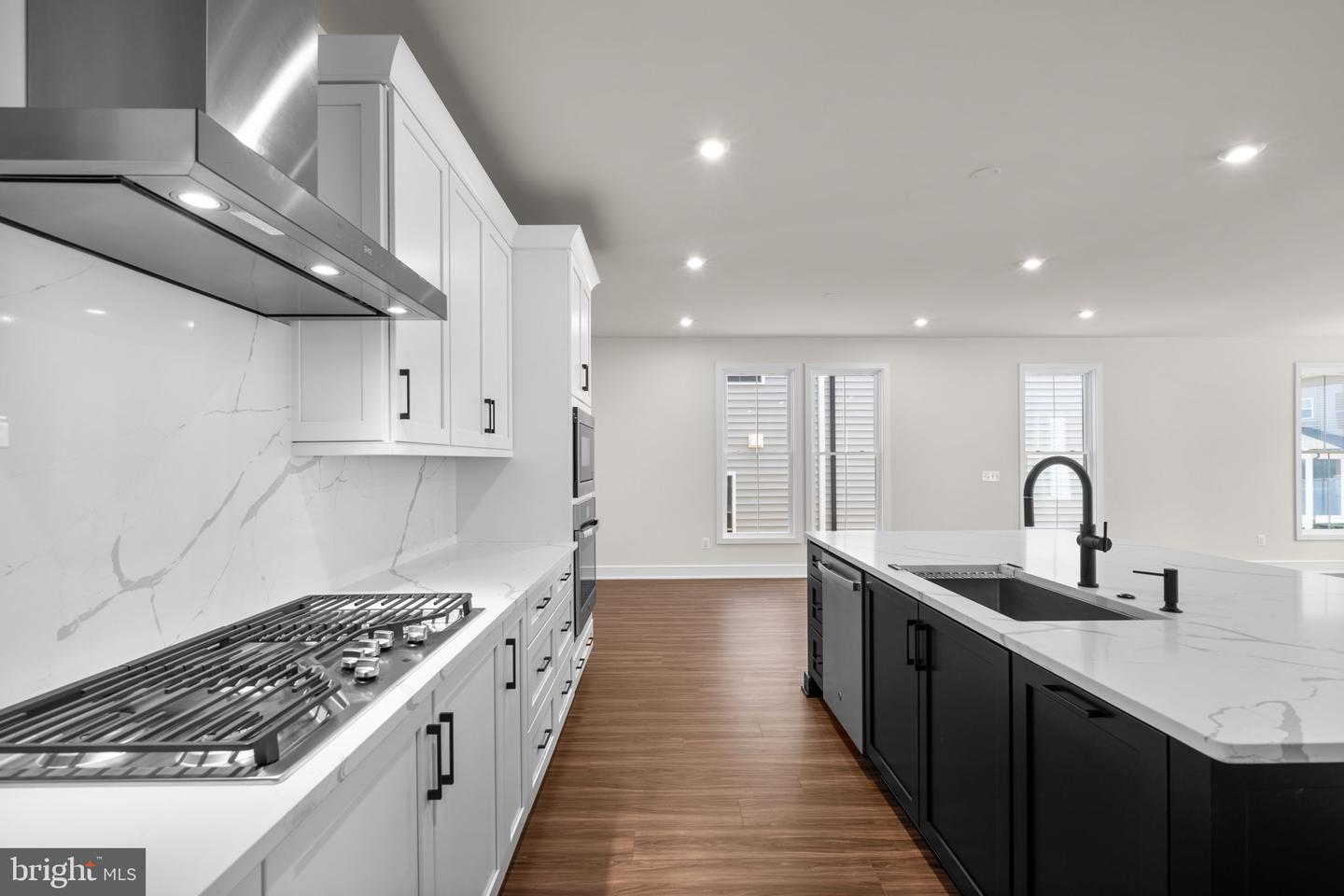 41878 NIGHT NURSE CIR, BRAMBLETON, Virginia 20148, 5 Bedrooms Bedrooms, ,4 BathroomsBathrooms,Residential,For sale,41878 NIGHT NURSE CIR,VALO2111290 MLS # VALO2111290