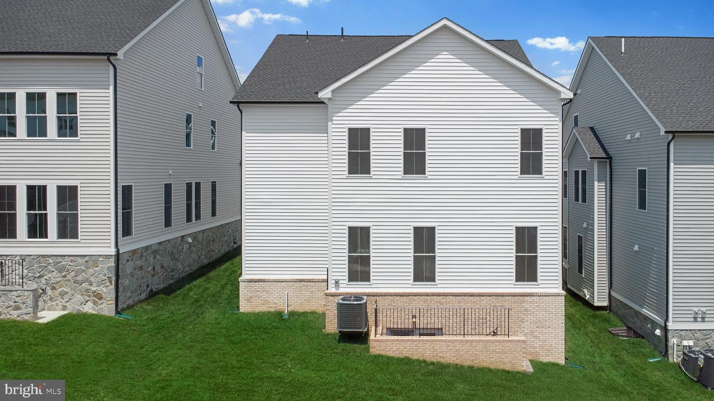 41878 NIGHT NURSE CIR, BRAMBLETON, Virginia 20148, 5 Bedrooms Bedrooms, ,4 BathroomsBathrooms,Residential,For sale,41878 NIGHT NURSE CIR,VALO2111290 MLS # VALO2111290