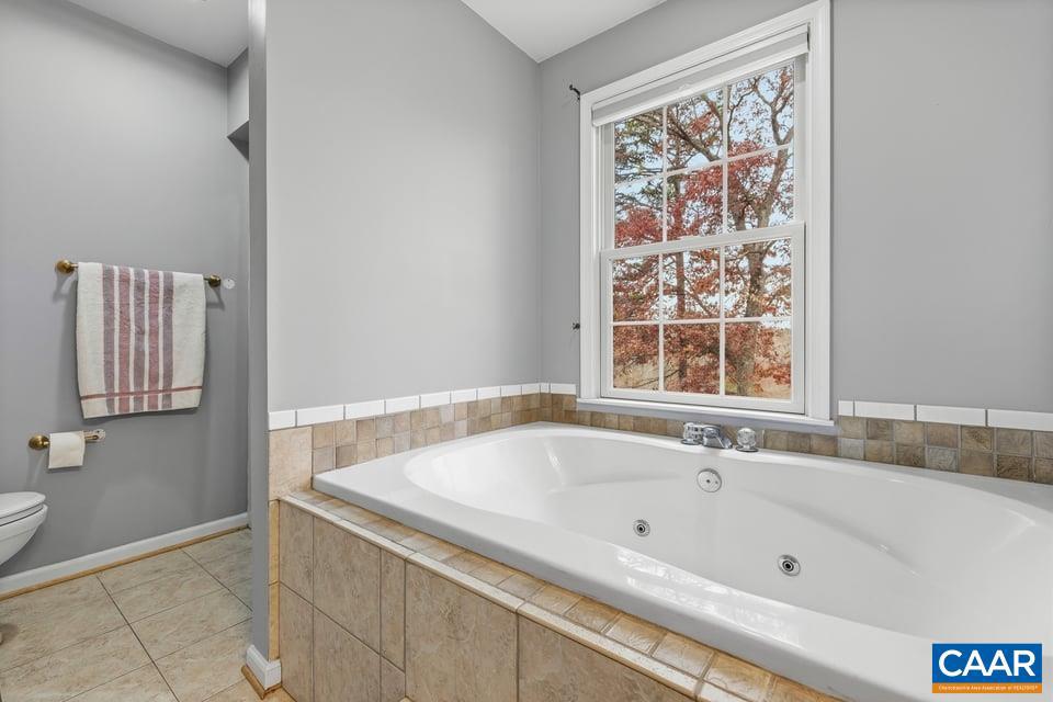 2615 DUCKS LAKE RIDGE RD, SCOTTSVILLE, Virginia 24590, 4 Bedrooms Bedrooms, ,3 BathroomsBathrooms,Residential,For sale,2615 DUCKS LAKE RIDGE RD,671216 MLS # 671216