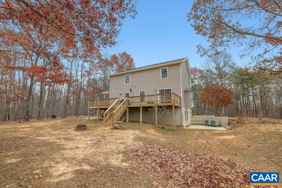2615 DUCKS LAKE RIDGE RD, SCOTTSVILLE, Virginia 24590, 4 Bedrooms Bedrooms, ,3 BathroomsBathrooms,Residential,For sale,2615 DUCKS LAKE RIDGE RD,671216 MLS # 671216