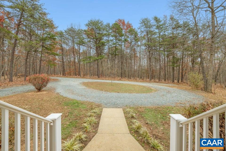 2615 DUCKS LAKE RIDGE RD, SCOTTSVILLE, Virginia 24590, 4 Bedrooms Bedrooms, ,3 BathroomsBathrooms,Residential,For sale,2615 DUCKS LAKE RIDGE RD,671216 MLS # 671216