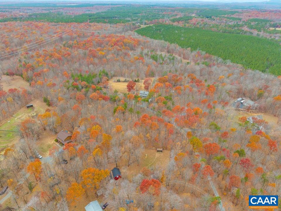 2615 DUCKS LAKE RIDGE RD, SCOTTSVILLE, Virginia 24590, 4 Bedrooms Bedrooms, ,3 BathroomsBathrooms,Residential,For sale,2615 DUCKS LAKE RIDGE RD,671216 MLS # 671216