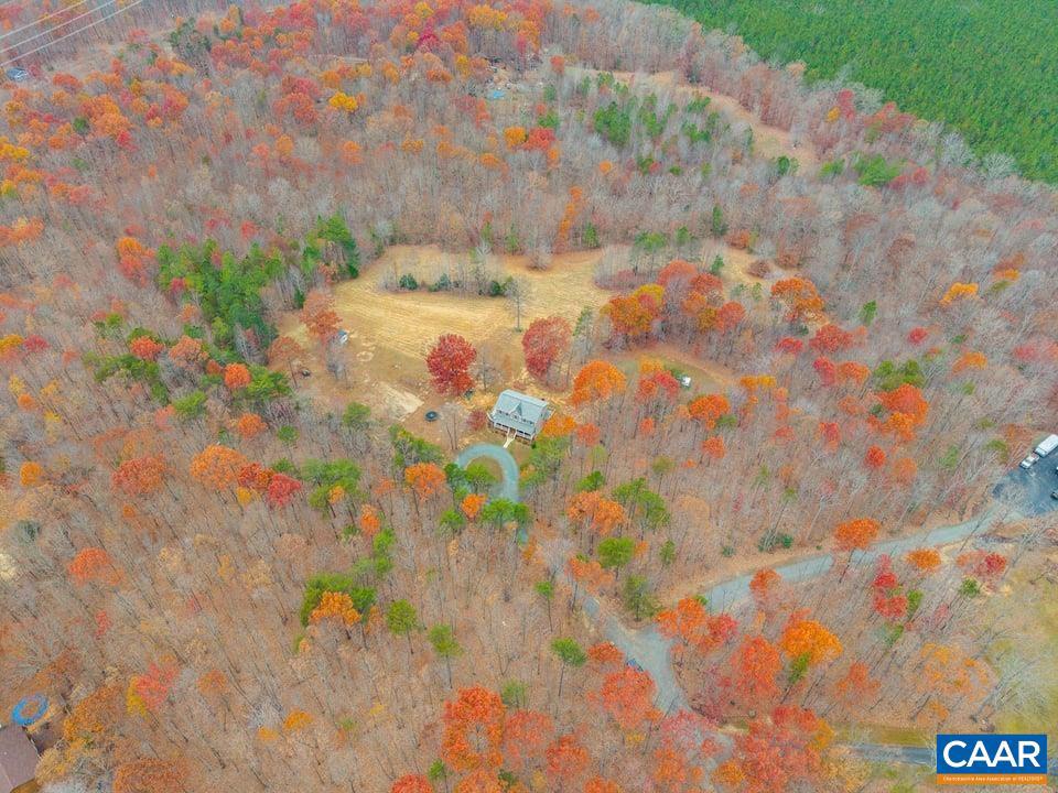 2615 DUCKS LAKE RIDGE RD, SCOTTSVILLE, Virginia 24590, 4 Bedrooms Bedrooms, ,3 BathroomsBathrooms,Residential,For sale,2615 DUCKS LAKE RIDGE RD,671216 MLS # 671216