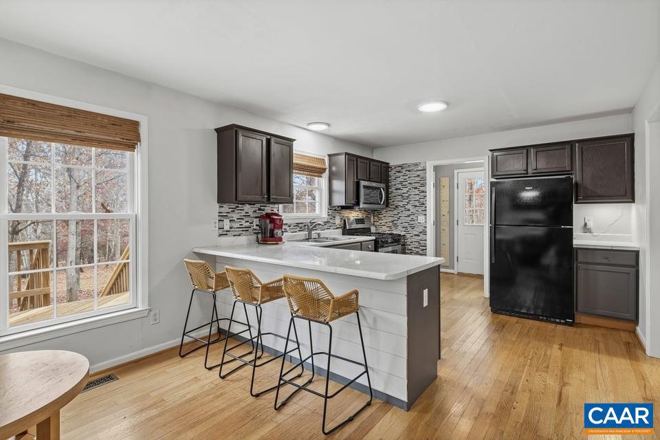 2615 DUCKS LAKE RIDGE RD, SCOTTSVILLE, Virginia 24590, 4 Bedrooms Bedrooms, ,3 BathroomsBathrooms,Residential,For sale,2615 DUCKS LAKE RIDGE RD,671216 MLS # 671216