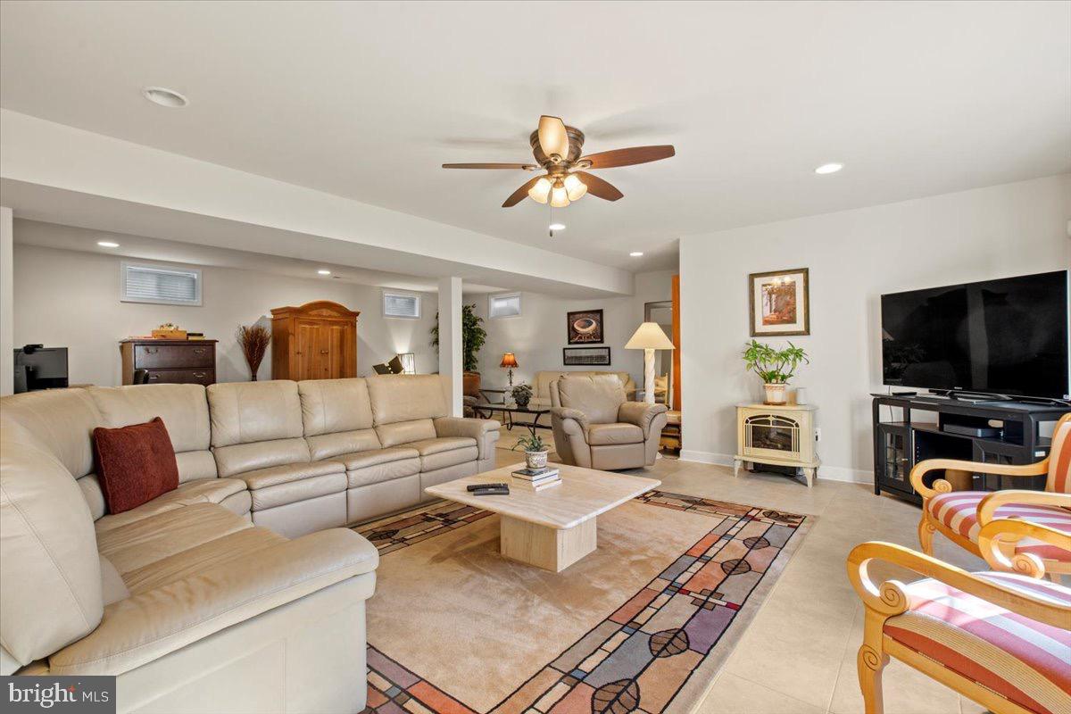 2504 WASHINGTON BLVD, ARLINGTON, Virginia 22201, 5 Bedrooms Bedrooms, ,5 BathroomsBathrooms,Residential,For sale,2504 WASHINGTON BLVD,VAAR2066182 MLS # VAAR2066182