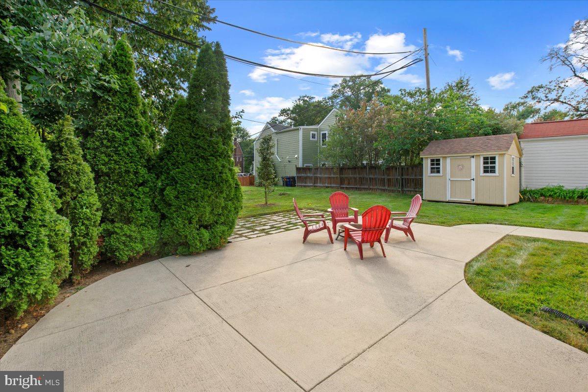 2504 WASHINGTON BLVD, ARLINGTON, Virginia 22201, 5 Bedrooms Bedrooms, ,5 BathroomsBathrooms,Residential,For sale,2504 WASHINGTON BLVD,VAAR2066182 MLS # VAAR2066182