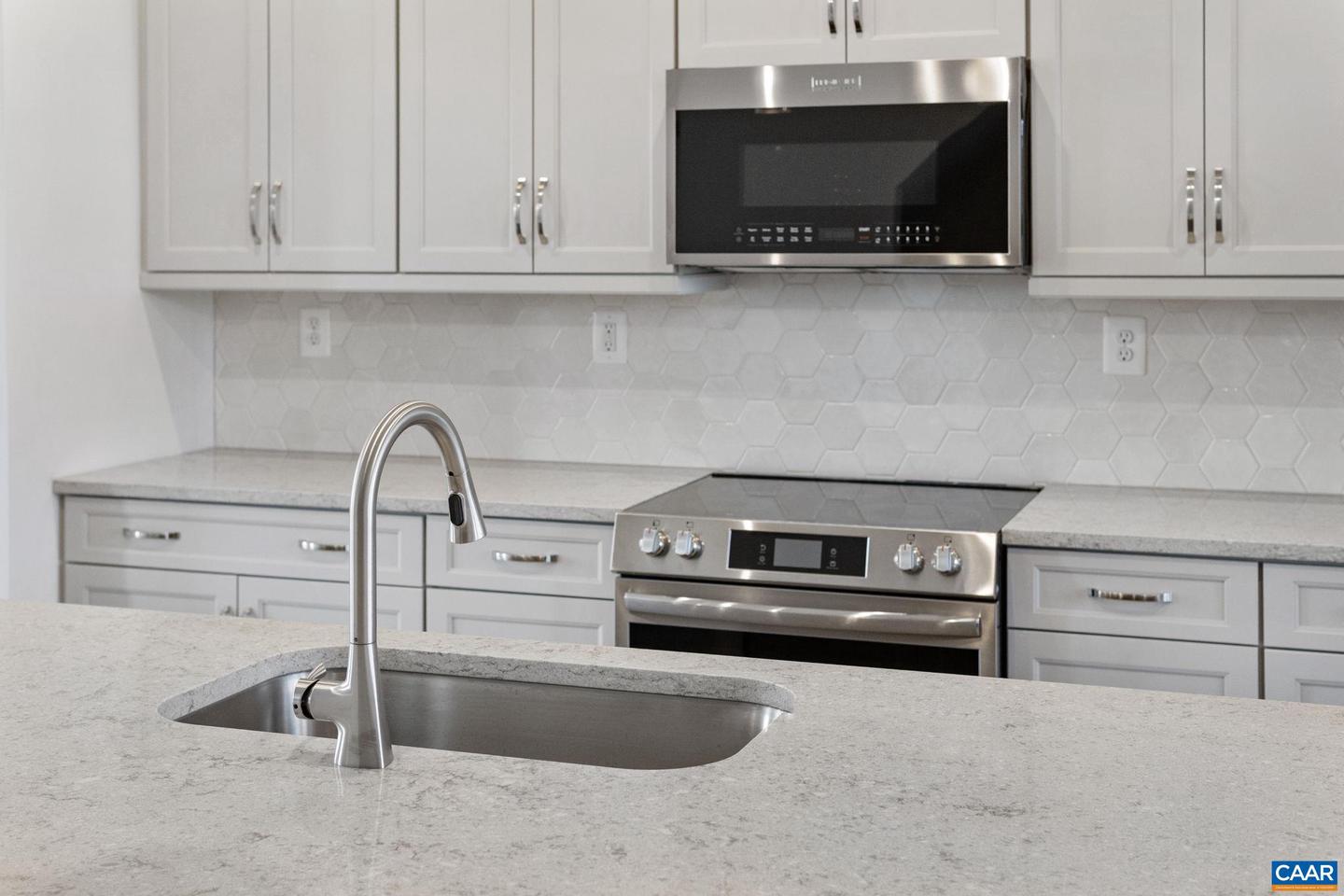 5010 LINDLEY PL, CHARLOTTESVILLE, Virginia 22901, 3 Bedrooms Bedrooms, ,2 BathroomsBathrooms,Residential,For sale,5010 LINDLEY PL,671219 MLS # 671219