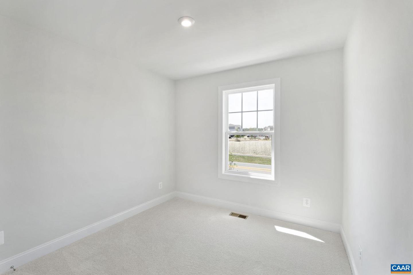 5010 LINDLEY PL, CHARLOTTESVILLE, Virginia 22901, 3 Bedrooms Bedrooms, ,2 BathroomsBathrooms,Residential,For sale,5010 LINDLEY PL,671219 MLS # 671219