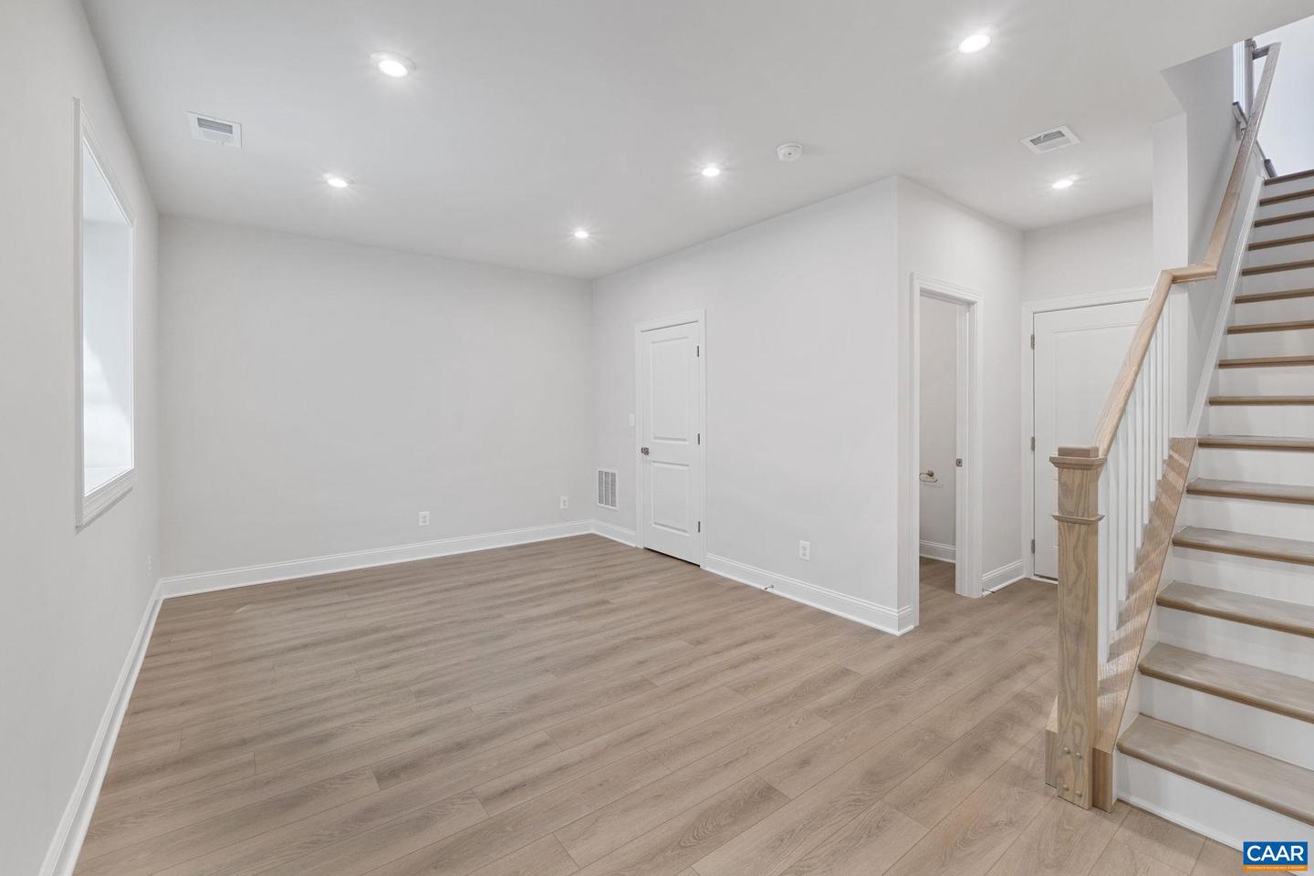 5010 LINDLEY PL, CHARLOTTESVILLE, Virginia 22901, 3 Bedrooms Bedrooms, ,2 BathroomsBathrooms,Residential,For sale,5010 LINDLEY PL,671219 MLS # 671219