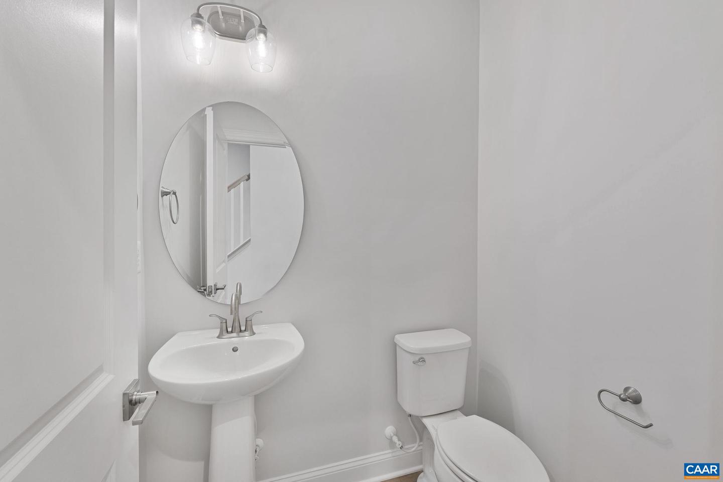 5010 LINDLEY PL, CHARLOTTESVILLE, Virginia 22901, 3 Bedrooms Bedrooms, ,2 BathroomsBathrooms,Residential,For sale,5010 LINDLEY PL,671219 MLS # 671219