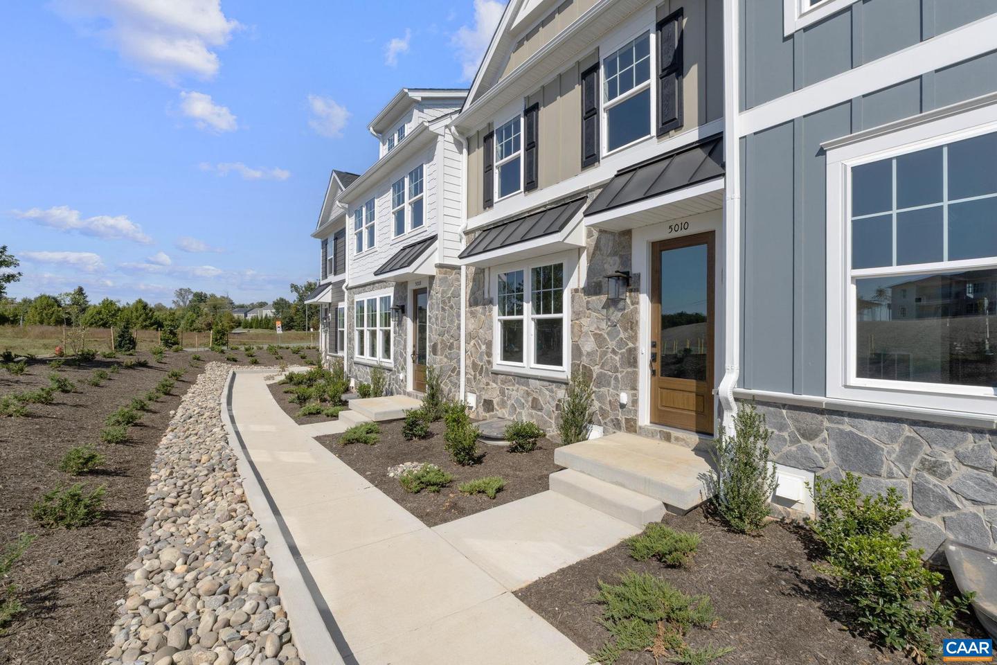 5010 LINDLEY PL, CHARLOTTESVILLE, Virginia 22901, 3 Bedrooms Bedrooms, ,2 BathroomsBathrooms,Residential,For sale,5010 LINDLEY PL,671219 MLS # 671219