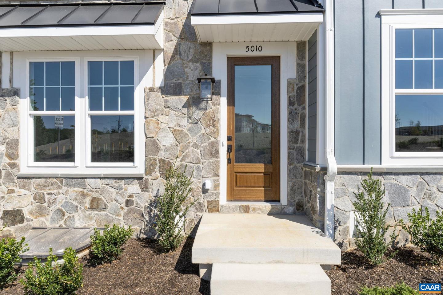 5010 LINDLEY PL, CHARLOTTESVILLE, Virginia 22901, 3 Bedrooms Bedrooms, ,2 BathroomsBathrooms,Residential,For sale,5010 LINDLEY PL,671219 MLS # 671219