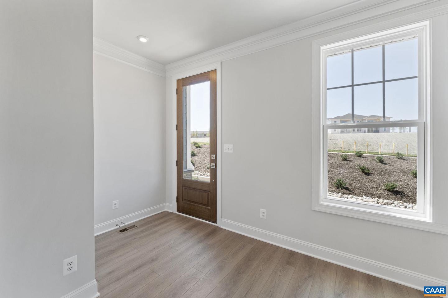 5010 LINDLEY PL, CHARLOTTESVILLE, Virginia 22901, 3 Bedrooms Bedrooms, ,2 BathroomsBathrooms,Residential,For sale,5010 LINDLEY PL,671219 MLS # 671219