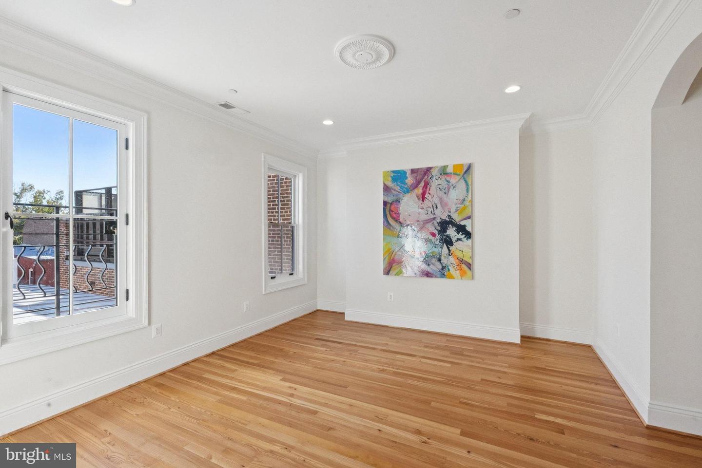 1514 R ST NW, WASHINGTON, District Of Columbia 20009, 5 Bedrooms Bedrooms, 11 Rooms Rooms,5 BathroomsBathrooms,Residential,For sale,1514 R ST NW,DCDC2232210 MLS # DCDC2232210 1514 R ST NW, WASHINGTON, District Of Columbia 20009, 5 Bedrooms Bedrooms, 11 Rooms Rooms,5 BathroomsBathrooms,Residential,For sale,1514 R ST NW,DCDC2232210 MLS # DCDC2232210