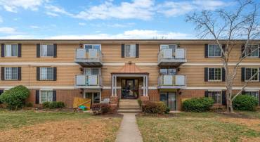 4300 BUCKMAN RD #D, ALEXANDRIA, Virginia 22309, 2 Bedrooms Bedrooms, ,2 BathroomsBathrooms,Residential,For sale,4300 BUCKMAN RD #D,VAFX2214802 MLS # VAFX2214802