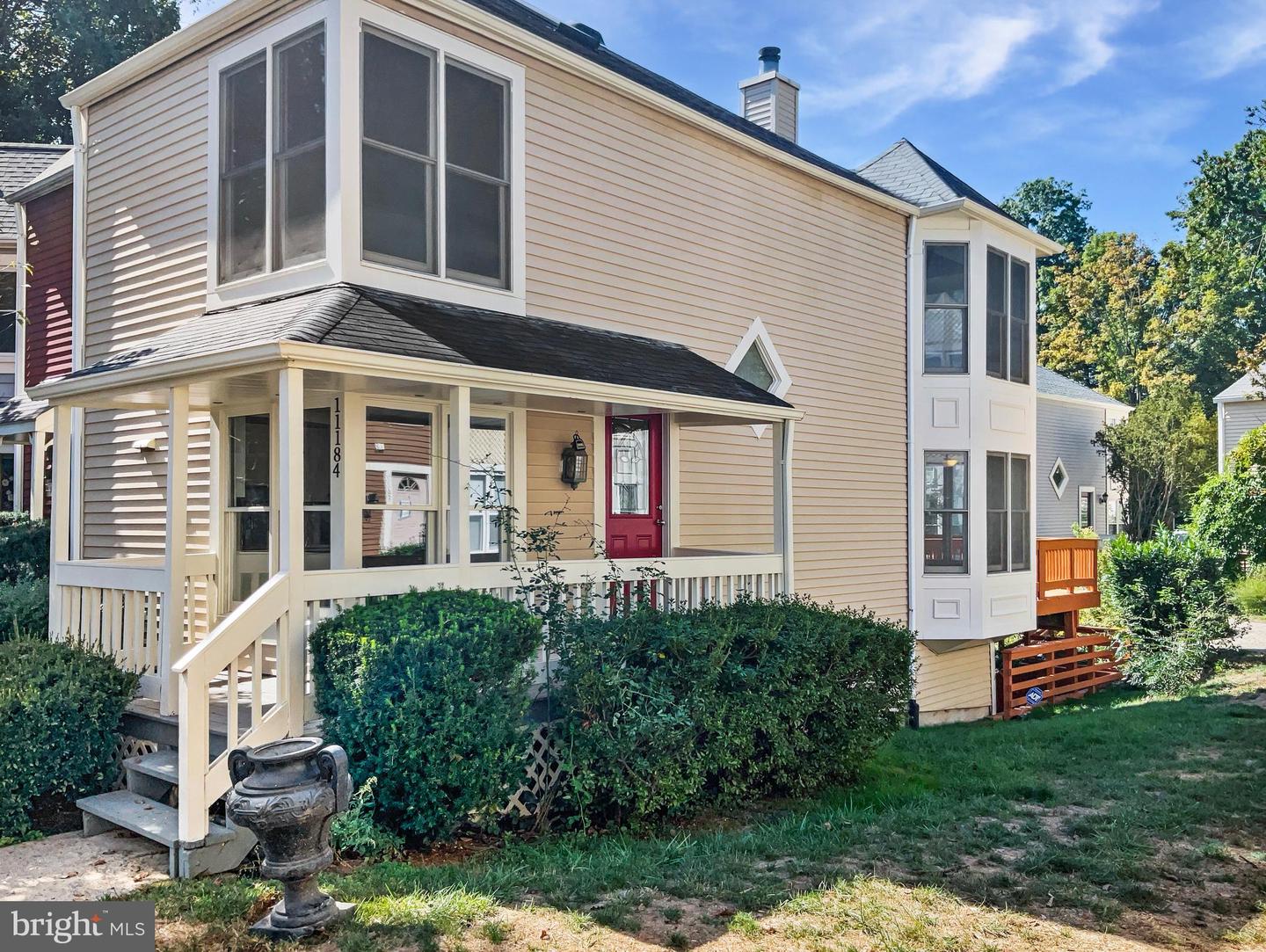 11184 SILENTWOOD LN, RESTON, Virginia 20191, 2 Bedrooms Bedrooms, ,2 BathroomsBathrooms,Residential,For sale,11184 SILENTWOOD LN,VAFX2224482 MLS # VAFX2224482