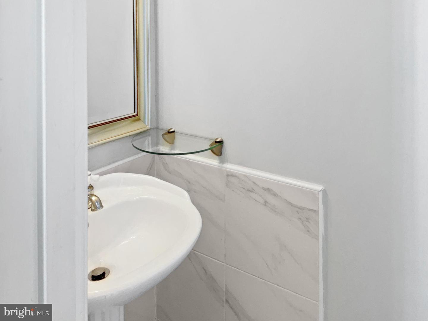 11184 SILENTWOOD LN, RESTON, Virginia 20191, 2 Bedrooms Bedrooms, ,2 BathroomsBathrooms,Residential,For sale,11184 SILENTWOOD LN,VAFX2224482 MLS # VAFX2224482