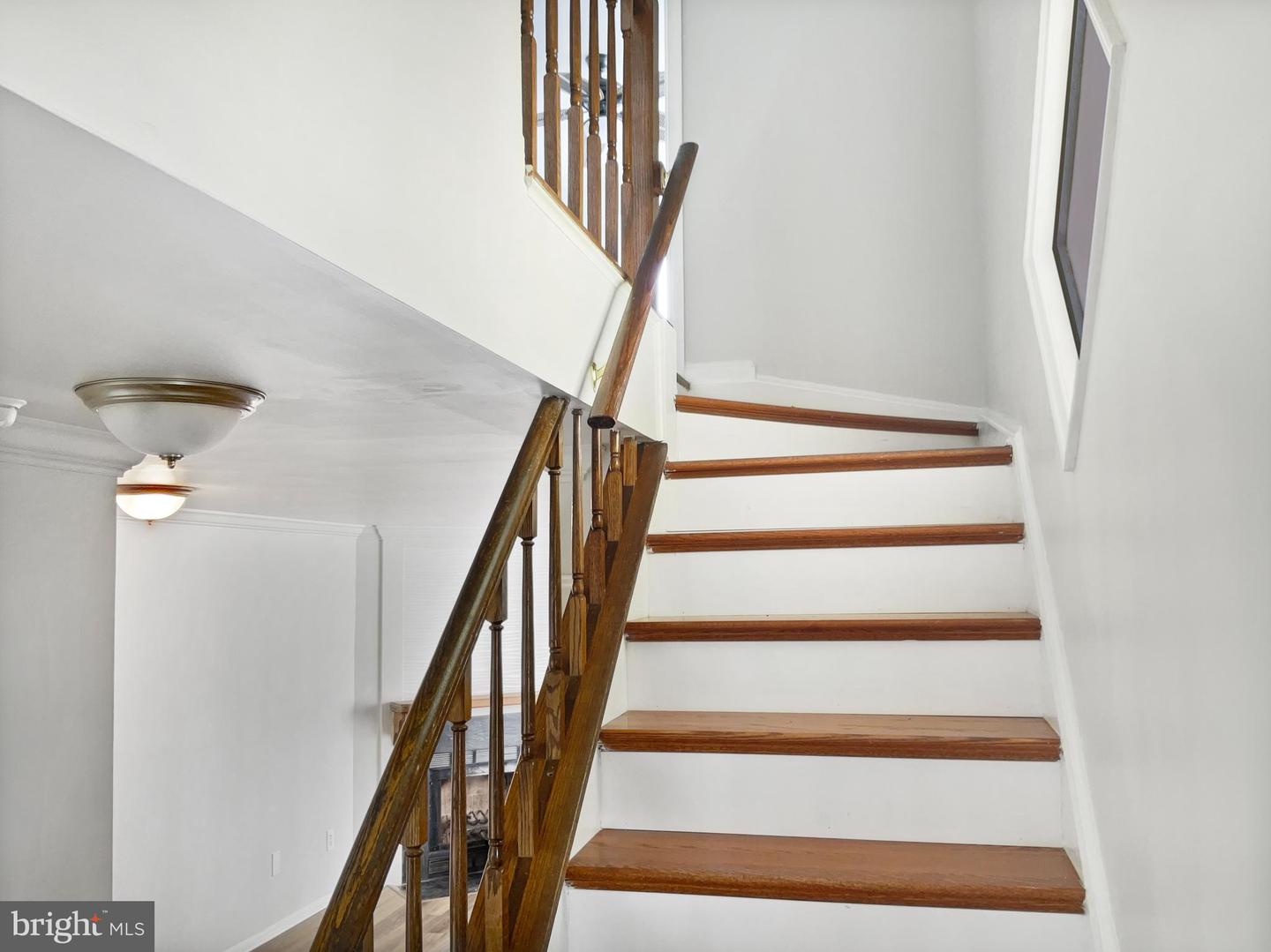 11184 SILENTWOOD LN, RESTON, Virginia 20191, 2 Bedrooms Bedrooms, ,2 BathroomsBathrooms,Residential,For sale,11184 SILENTWOOD LN,VAFX2224482 MLS # VAFX2224482