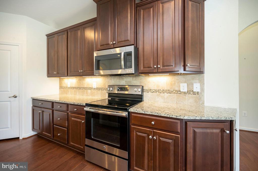 2936 REVERE ST, BEALETON, Virginia, 4 Bedrooms Bedrooms, ,3 BathroomsBathrooms,Residential,2936 REVERE ST,VAFQ2017870 MLS # VAFQ2017870