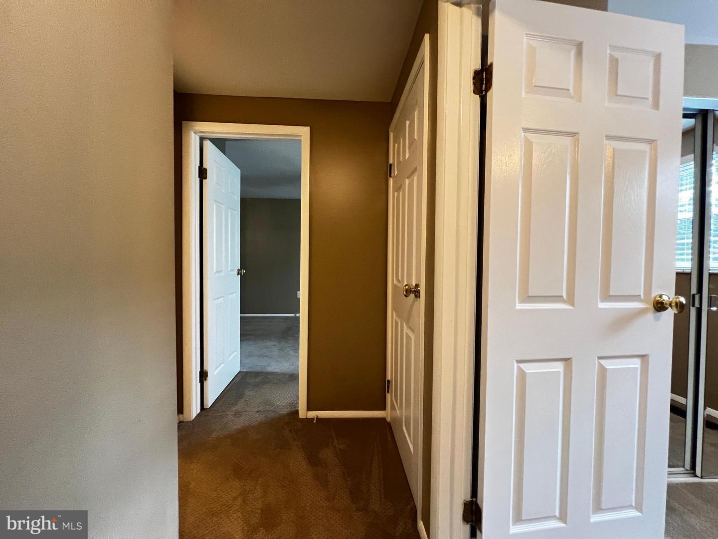 9001 FOX LAIR DR, BURKE, Virginia 22015, 5 Bedrooms Bedrooms, ,2 BathroomsBathrooms,Residential,For sale,9001 FOX LAIR DR,VAFX2258322 MLS # VAFX2258322