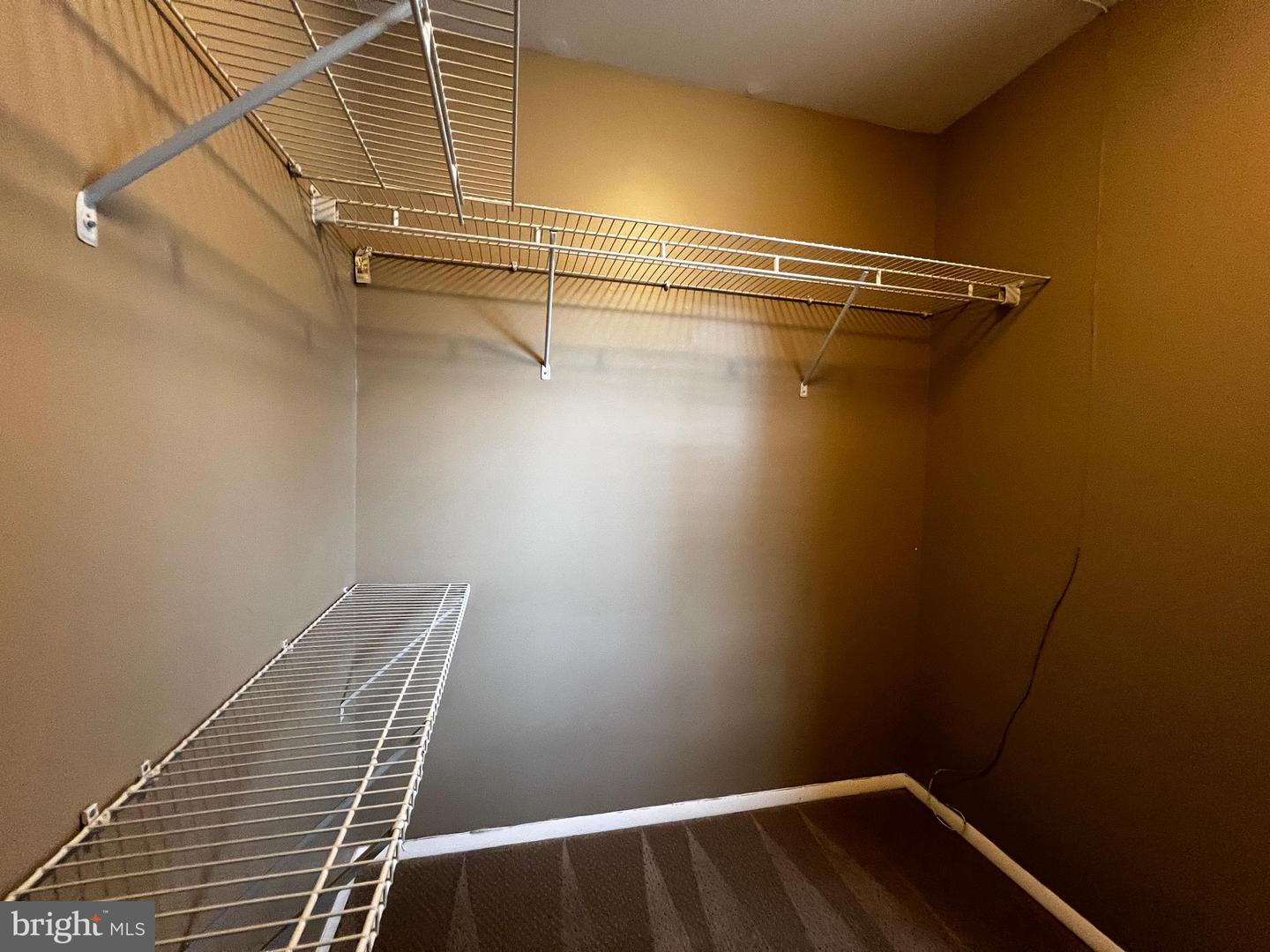 9001 FOX LAIR DR, BURKE, Virginia 22015, 5 Bedrooms Bedrooms, ,2 BathroomsBathrooms,Residential,For sale,9001 FOX LAIR DR,VAFX2258322 MLS # VAFX2258322