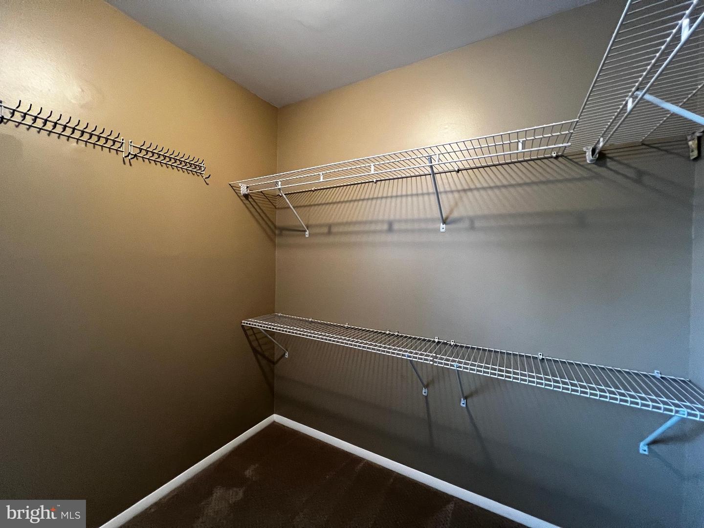 9001 FOX LAIR DR, BURKE, Virginia 22015, 5 Bedrooms Bedrooms, ,2 BathroomsBathrooms,Residential,For sale,9001 FOX LAIR DR,VAFX2258322 MLS # VAFX2258322